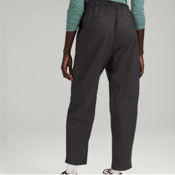 Lululemon Light Utilitech High Rise Cargo Utility Pants Joggers, Charcoal, 29 - Picture 1 of 16